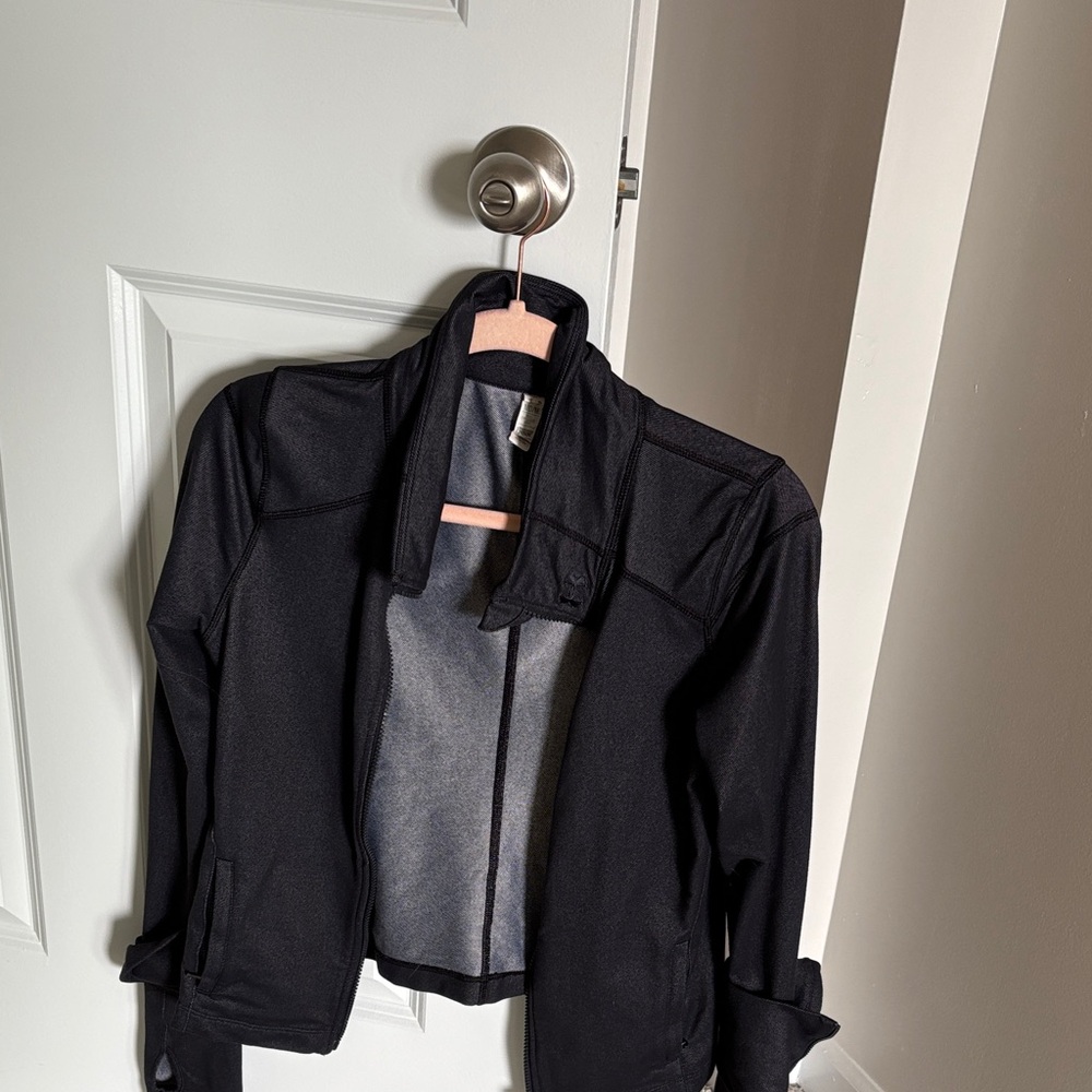 Under Armour Black Women's Jacket